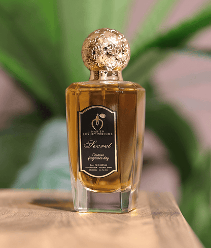 Marien Secret 100ml Men Eau de Parfum - Luxury Fragrance, Discover Marien Secret 100ml Men Luxury Eau de Parfum. Captivating woody scent, perfect for the modern man. Available in 10ml & 100ml sizes.