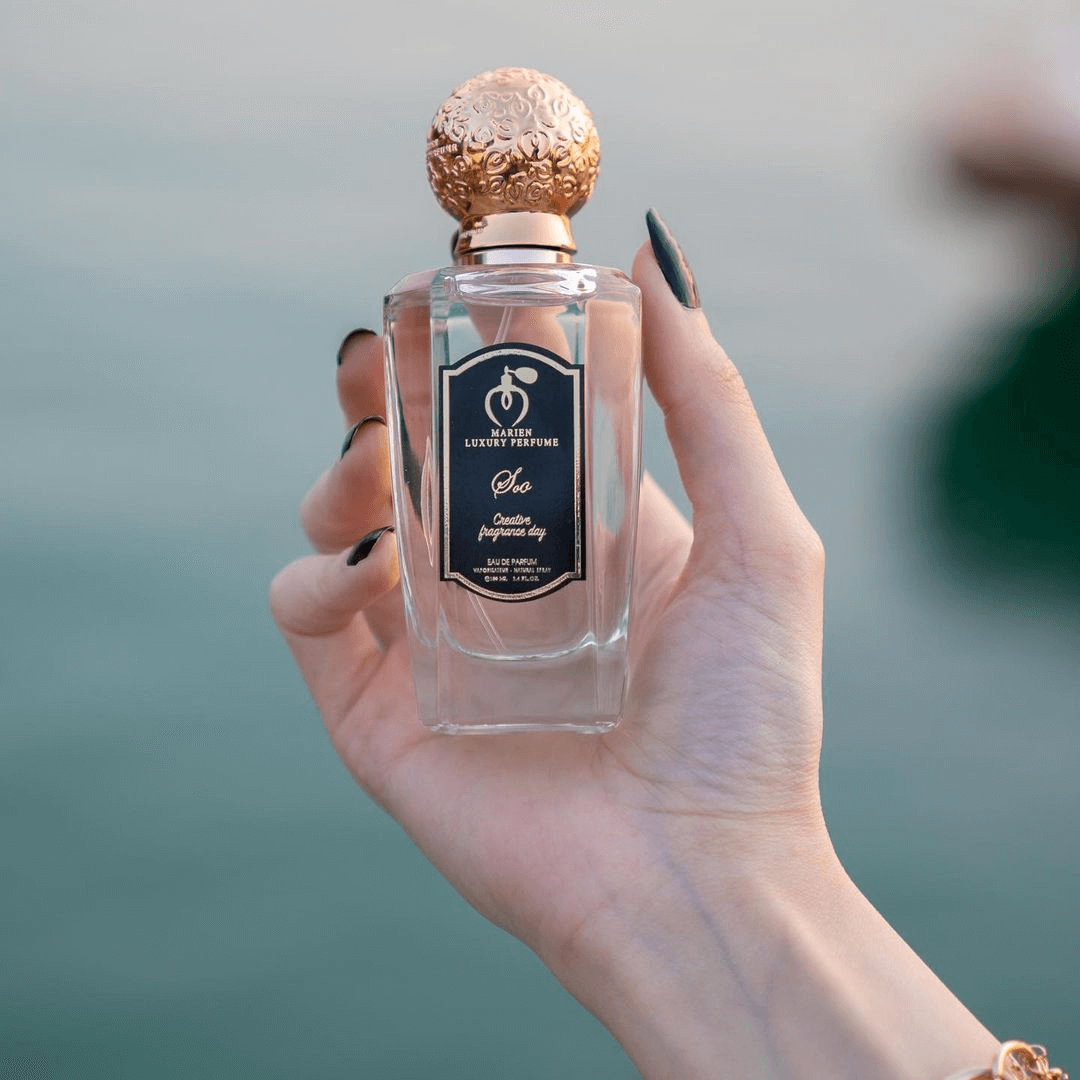 Marien Soo 100ml Unisex Luxury Eau de Parfum, Elevate your fragrance collection with Marien Soo, a 100ml unisex luxury eau de parfum. Enjoy fresh, floral niche scent for all genders.