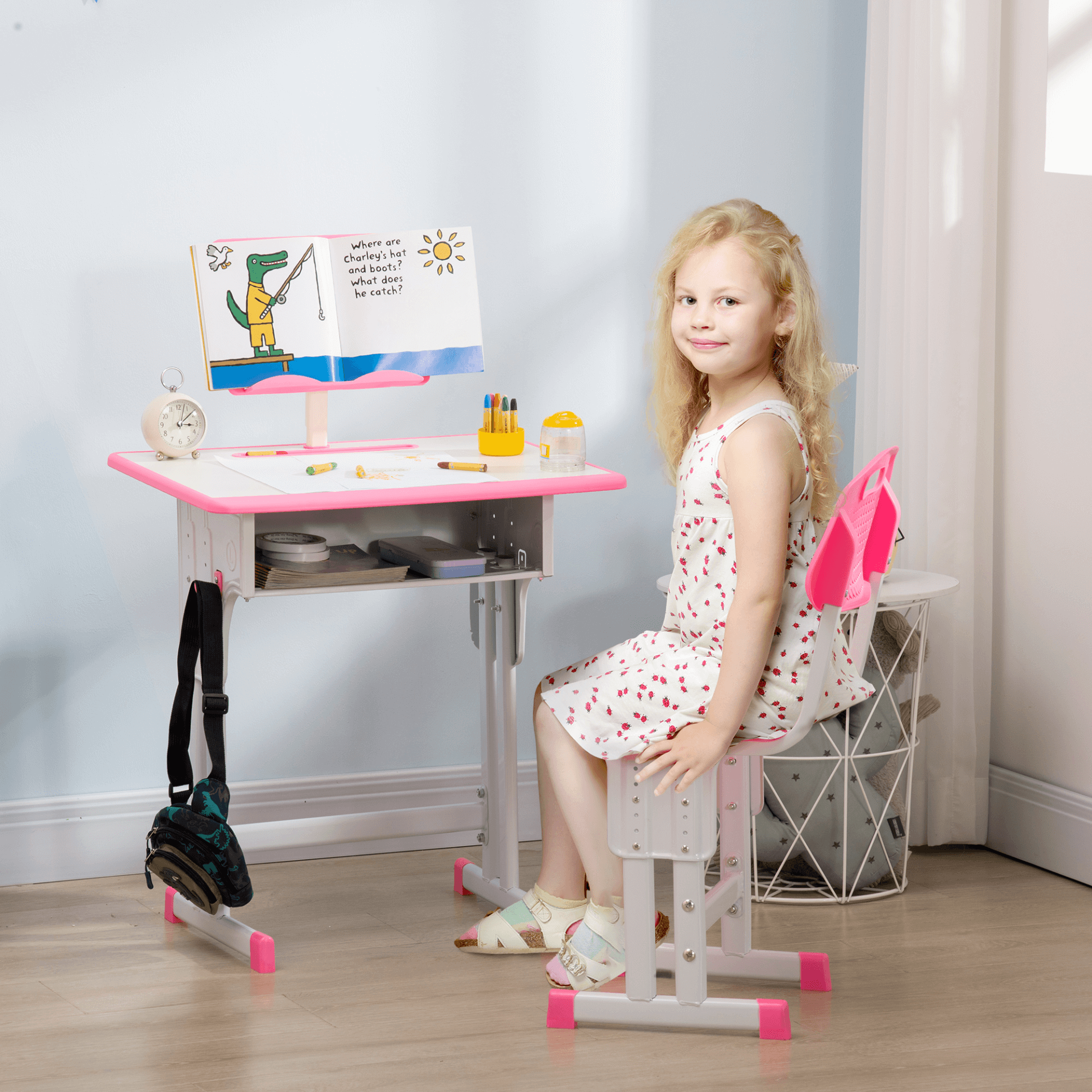 HOMCOM Adjustable Kids Desk & Chair Set - Pink, Transform your child's study space with this adjustable desk and chair set, perfect for ages 6-12, featuring a drawer and cup holder.