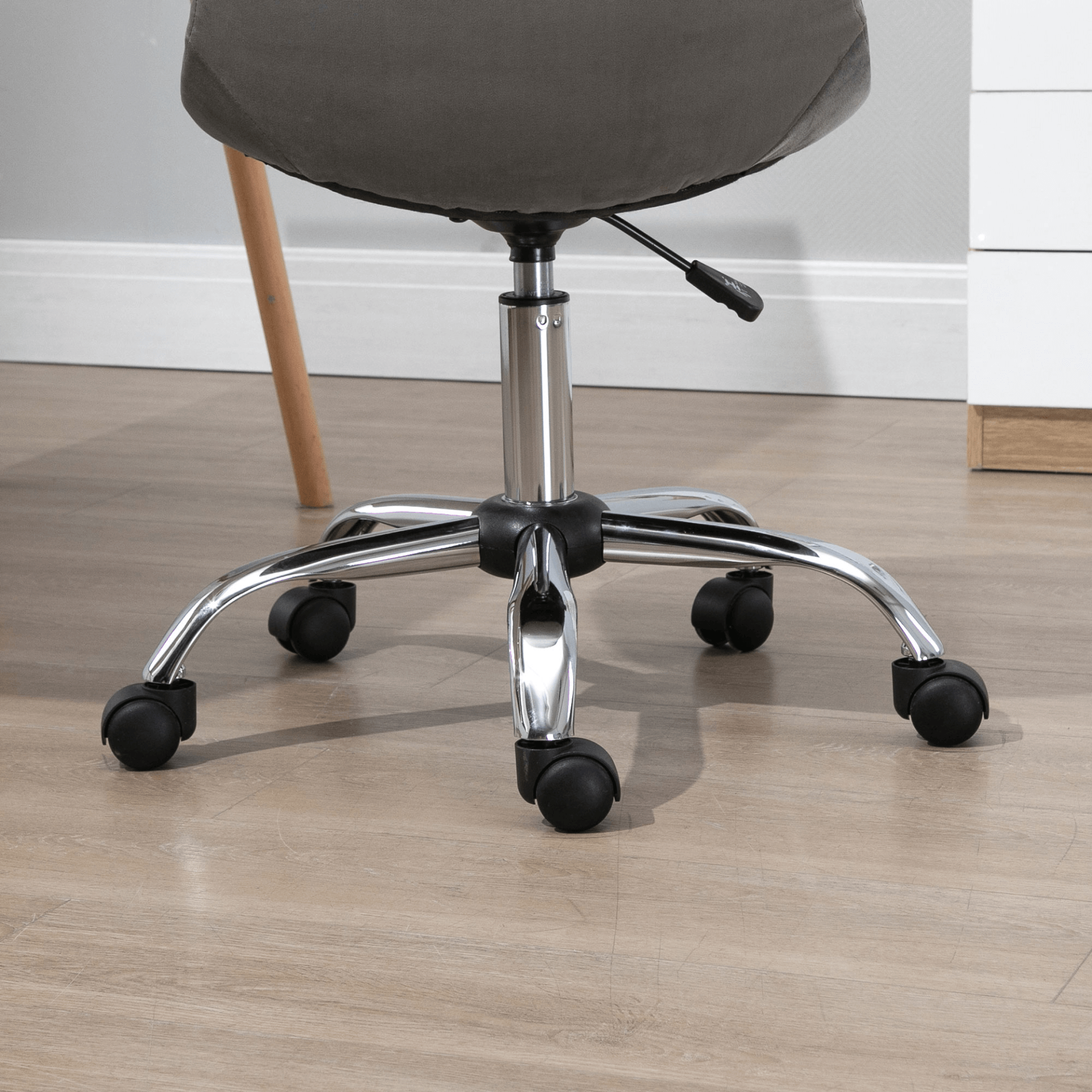 Vinsetto Ergonomic Office Chair - Grey Velvet, Upgrade your home office with the Vinsetto Ergonomic Office Chair. Features sleek design, adjustable height, smooth wheels, and optimal support.