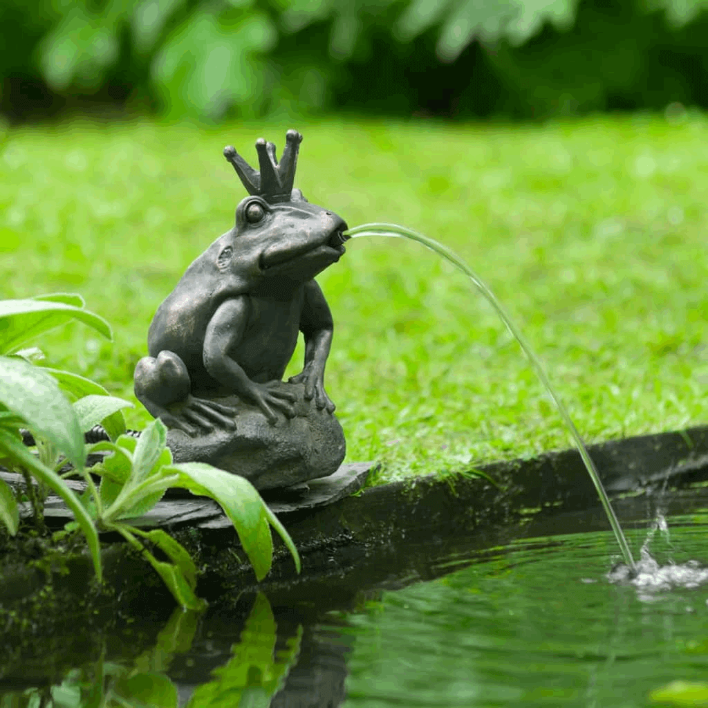 Ubbink Spitter Garden Fountain King Frog - Decorative Water Feature for Your Garden