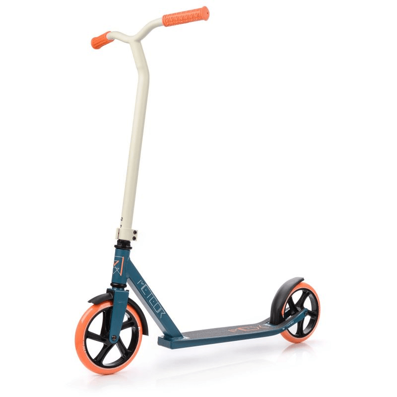 Meteor Mex 22611 Scooter - Durable & Lightweight Experience the perfect balance with the Meteor Mex 22611 Scooter. Features high-quality aluminum, huge wheels, and smooth bearings for top stability.