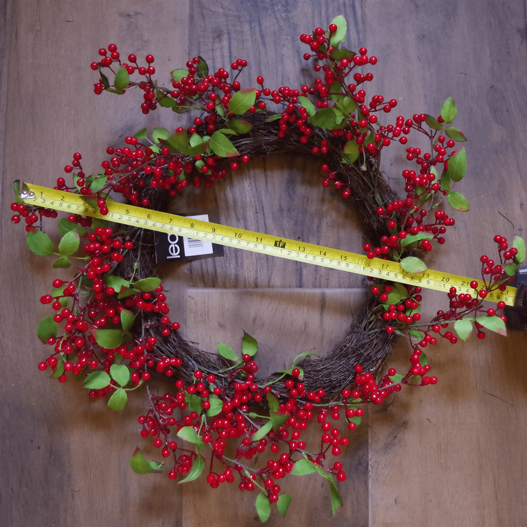 Luxury Christmas Wreath with Red Berries - 60cm, Elevate your home decor with our 60cm luxury Christmas wreath, featuring high-quality silk leaves and red berries for a stunning festive look.