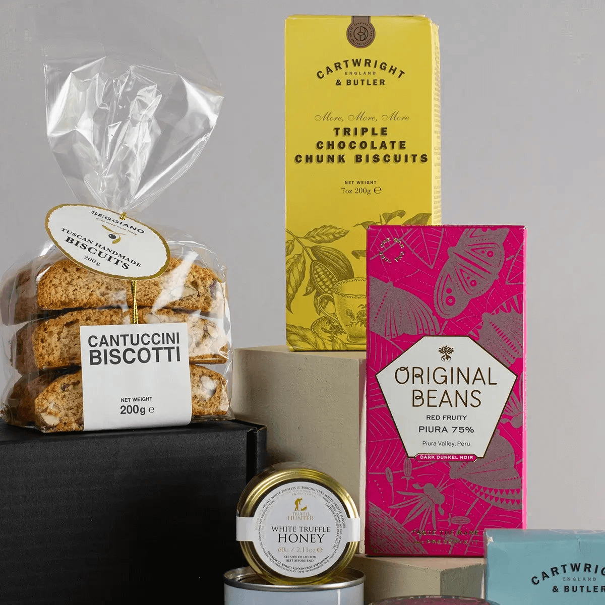 Indulgent Food Hamper for Dad - Father's Day Gift, Treat Dad to a gourmet delight with our Father's Day Food Hamper. Handpicked artisan treats, from creamy Black Bomber Cheese to more. Perfect gift!