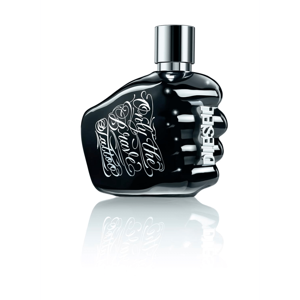 Diesel Only The Brave Tattoo 35ml Fragrance, Diesel Only The Brave Tattoo, a bold and captivating woody spicy fragrance for men. Experience confidence with energizing apple and Bourbon pepper notes.