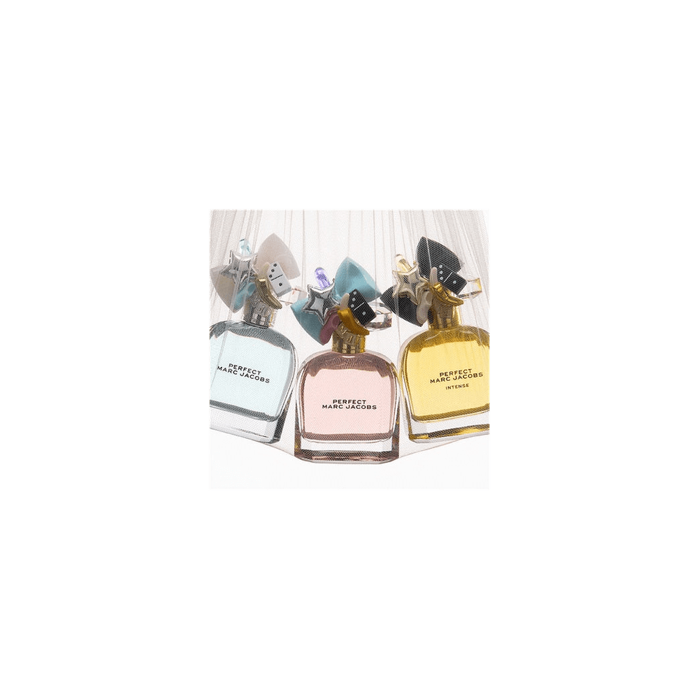 Marc Jacobs Perfect Eau de Toilette 50ml, Discover the enchanting scent of Marc Jacobs Perfect - zesty rhubarb, blooming daffodil, and creamy almond milk. Indulge your senses today!